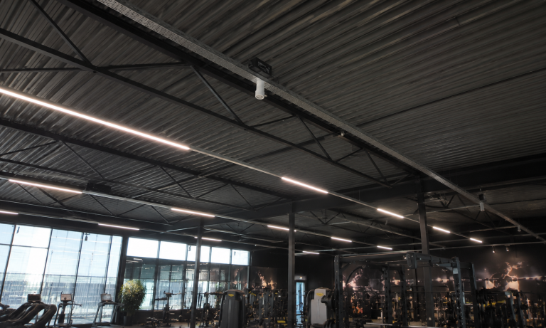 Deetronix Pulsar retrofit module sportcomplex
