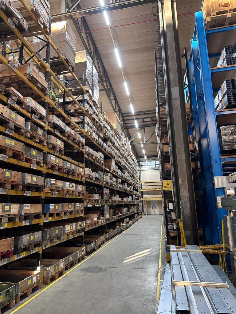 Deetronix Luna LED TL-verlichting opslag en distributie