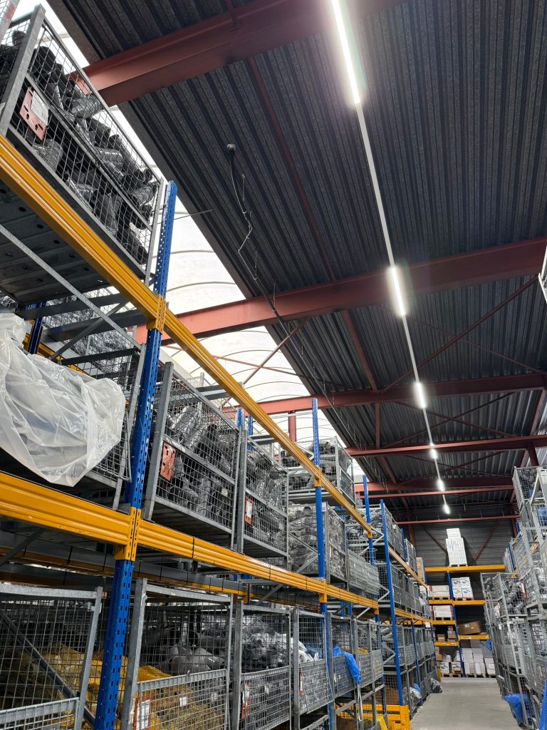 Deetronix led verlichting opslag en distributie sorteerruimtes